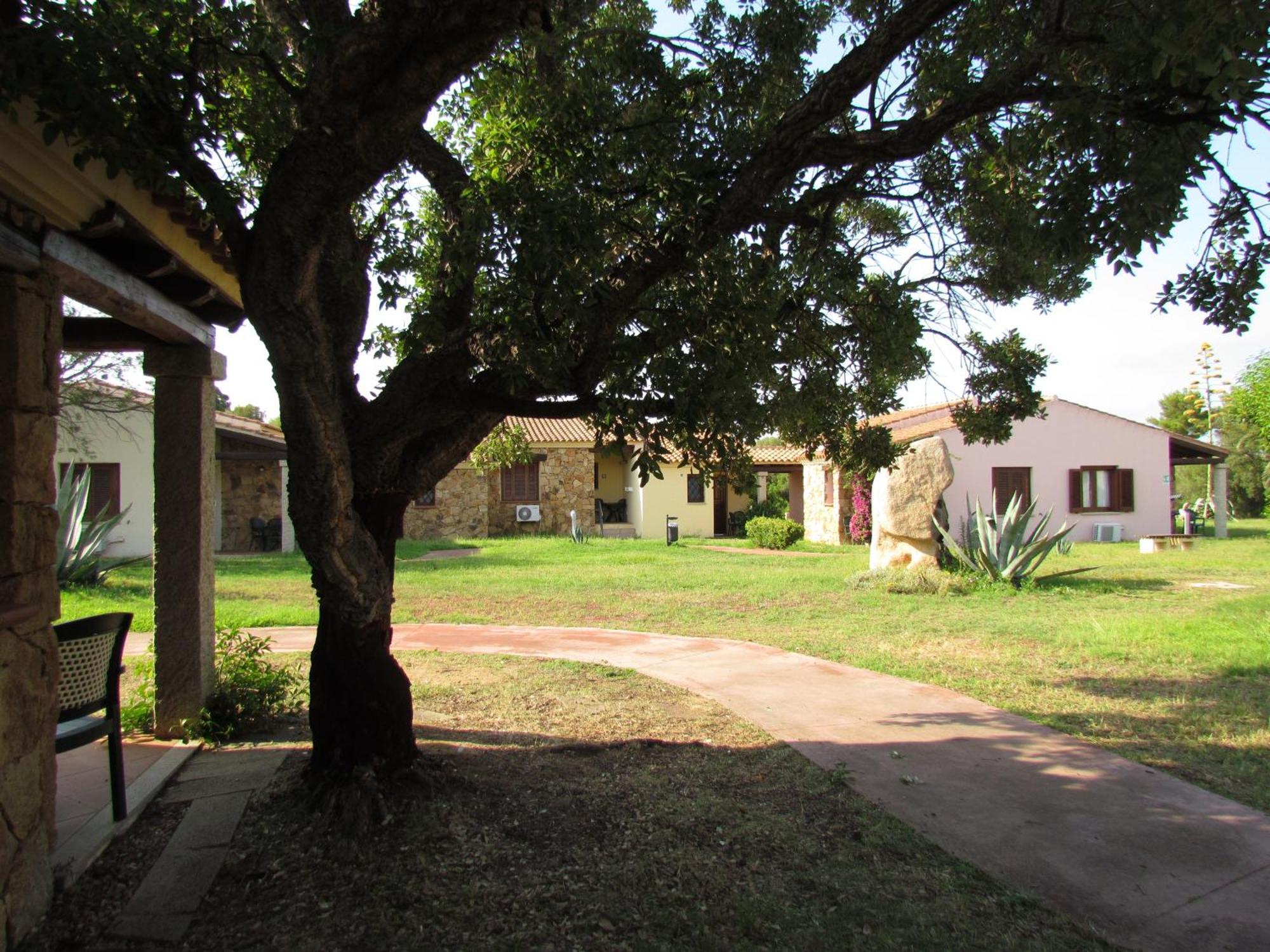 Li Suari Club Village San Teodoro  Extérieur photo