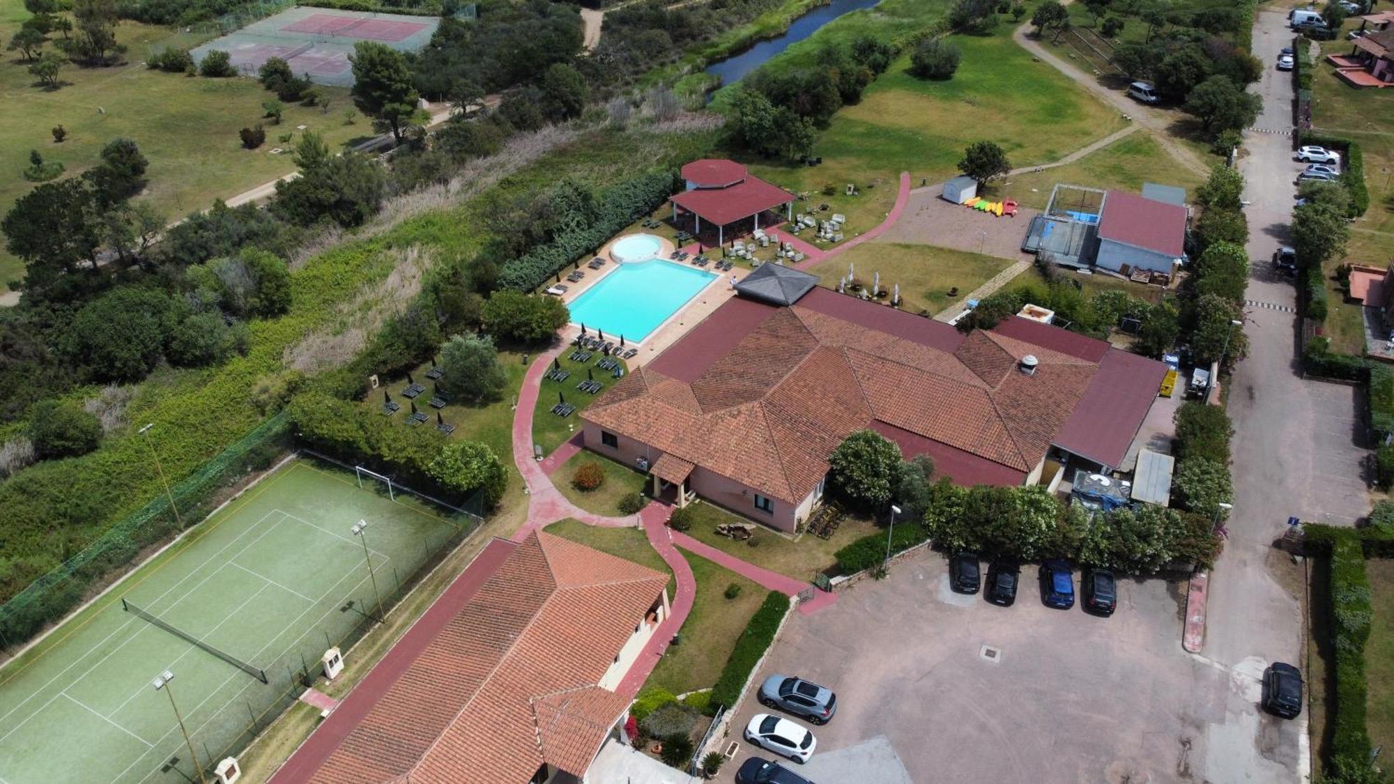 Li Suari Club Village San Teodoro  Extérieur photo